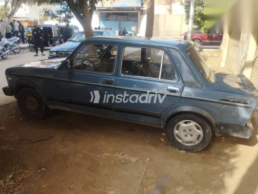 فيات نوفا 1997 أزرق غامق مستعملة للبيع - 2