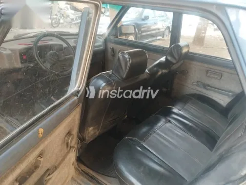 فيات نوفا 1997 أزرق غامق مستعملة للبيع - 6