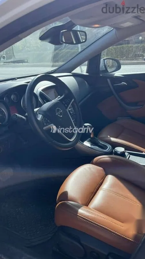 Opel Astra 2016 White Used for Sale - 2