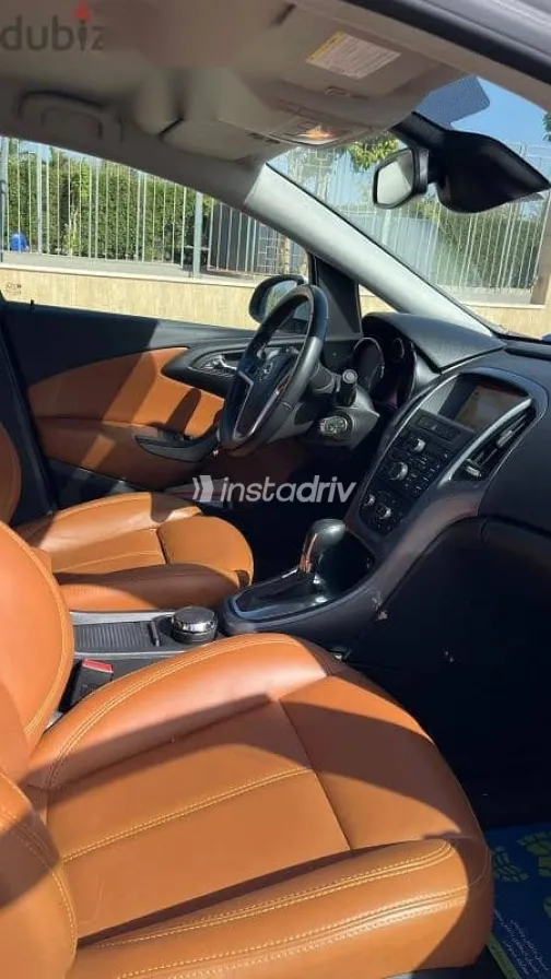 Opel Astra 2016 White Used for Sale - 4