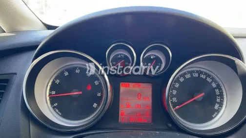 Opel Astra 2016 White Used for Sale - 8