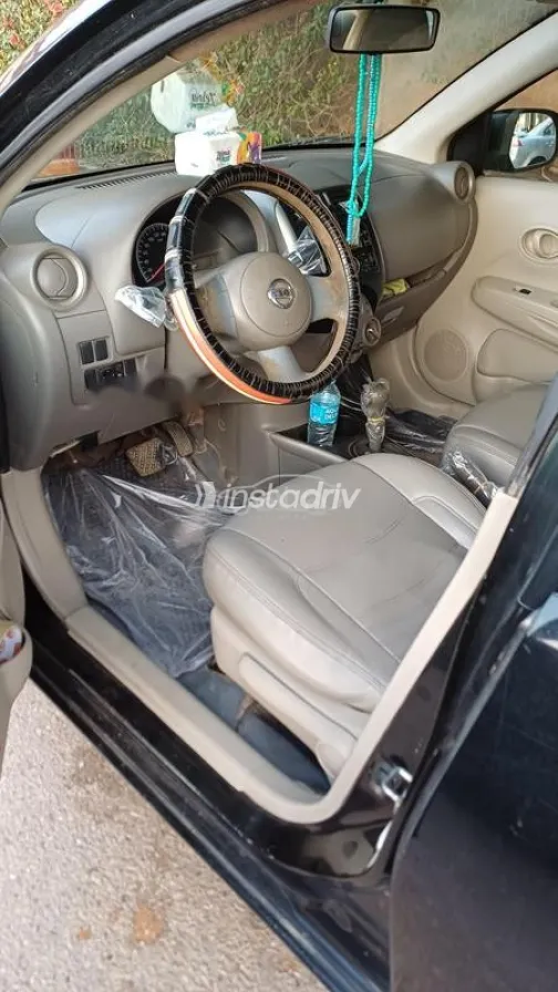 نيسان صنى 2013 أسود مستعملة للبيع - 4