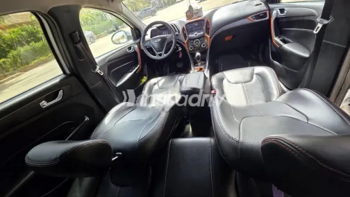 Chery Arrizo 5 2020 White Used for Sale - 4