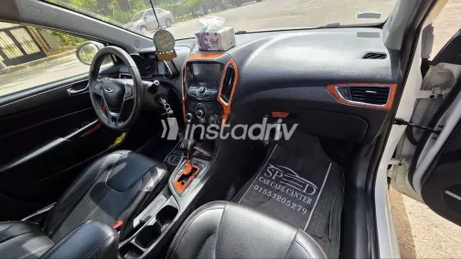 Chery Arrizo 5 2020 White Used for Sale - 5