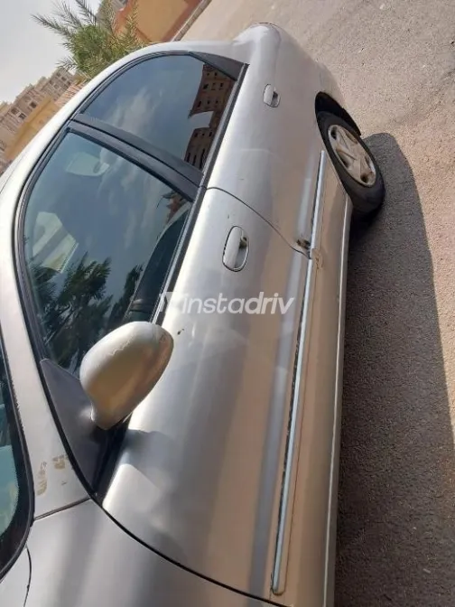 شيفروليه لانوس 2015 فضي مستعملة للبيع - 2