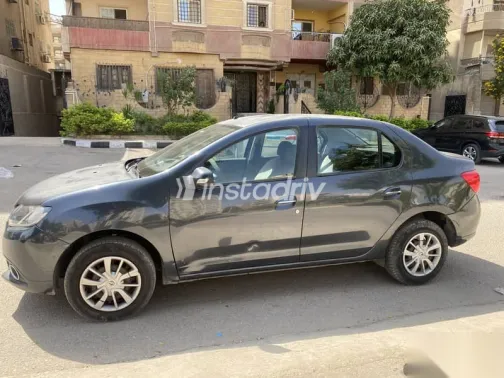 Renault Logan 2017 Gray Used for Sale - 1