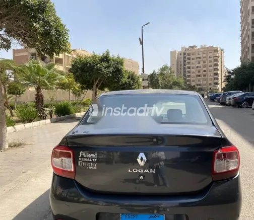 Renault Logan 2017 Gray Used for Sale - 4