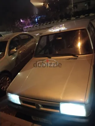 فيات شاهين 2003 فضي مستعملة للبيع