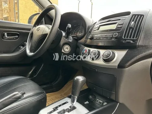 هيونداي إلنترا 2020 فضي مستعملة للبيع - 6