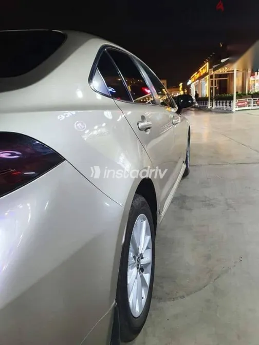 تويوتا كورولا 2020 بيج مستعملة للبيع - 2