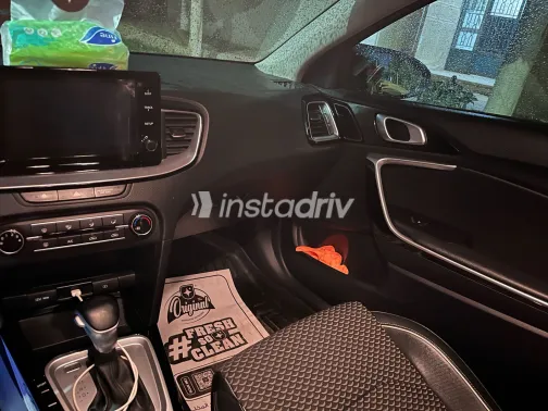 Kia Xceed 2022 White Used for Sale - 3