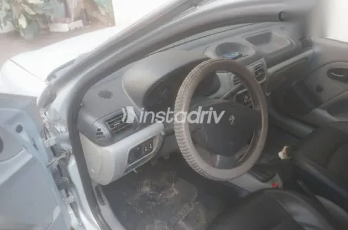 رينو كليو 2003 فضي مستعملة للبيع - 7