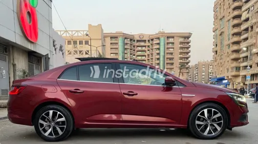 Renault Megane 2020 White Used for Sale - 3