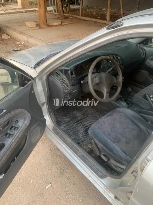 Mitsubishi Lancer 1999 White Used for Sale - 8