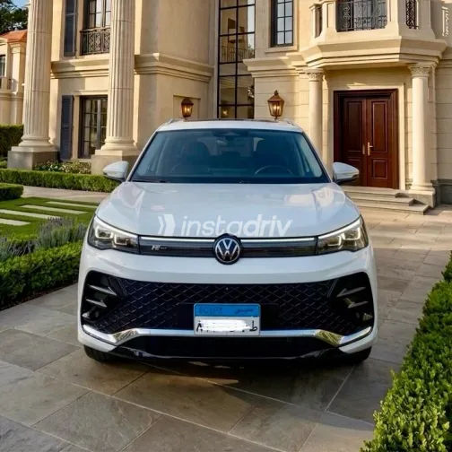 فولكس فاغن تيجون 2025 أبيض مستعملة للبيع - 2