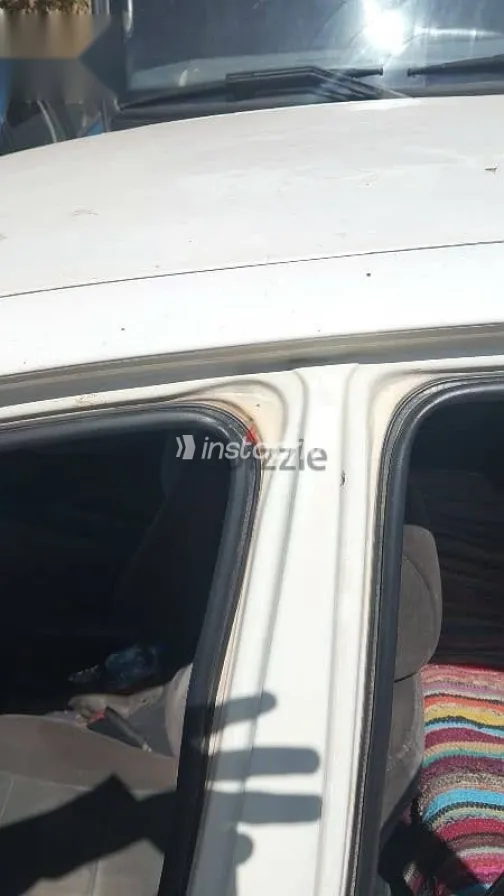 Daewoo Nubira 1998 White Used for Sale - 6