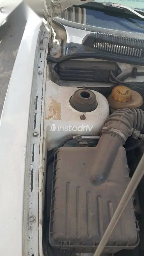 Daewoo Nubira 1998 White Used for Sale - 10