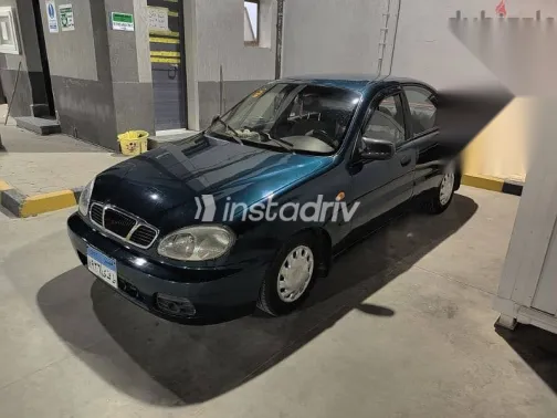 دايو لانوس 1999 أخضر مستعملة للبيع - 1