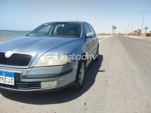 سكودا اوكتافيا A5 2005 بترولي مستعملة للبيع - 2