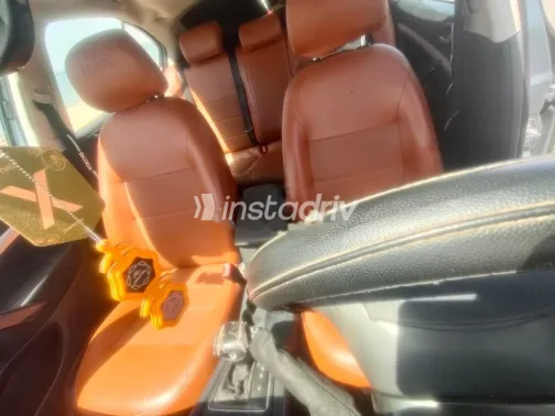 سكودا اوكتافيا A5 2005 بترولي مستعملة للبيع - 5