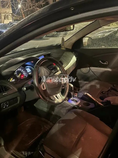 رينو فلوانس 2011 أسود مستعملة للبيع - 4