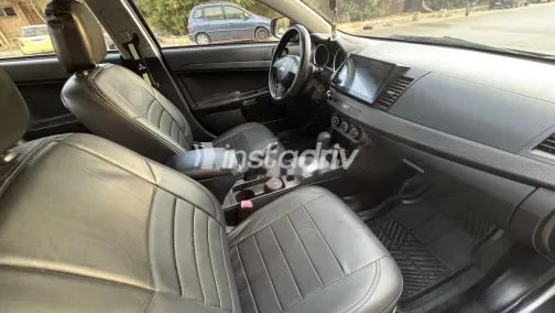 ميتسوبيشي لانسر اى اكس شارك 2016 رمادي مستعملة للبيع - 5