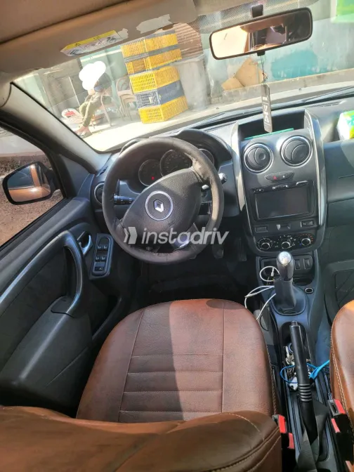 رينو داستر 2015 أبيض مستعملة للبيع - 7