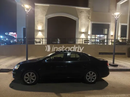 فولكس فاغن جيتا 2010 أبيض مستعملة للبيع - 2