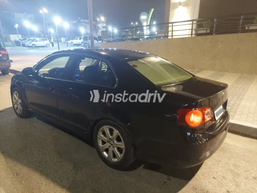 فولكس فاغن جيتا 2010 أبيض مستعملة للبيع - 3