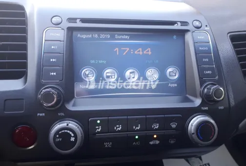 هوندا سيفك 2010 أبيض مستعملة للبيع - 4