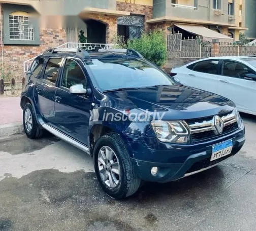 رينو داستر 2018 أزرق غامق مستعملة للبيع - 2