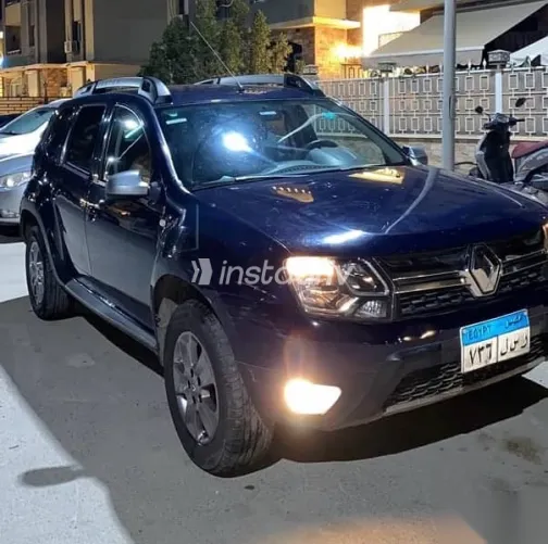 رينو داستر 2018 أزرق غامق مستعملة للبيع - 8
