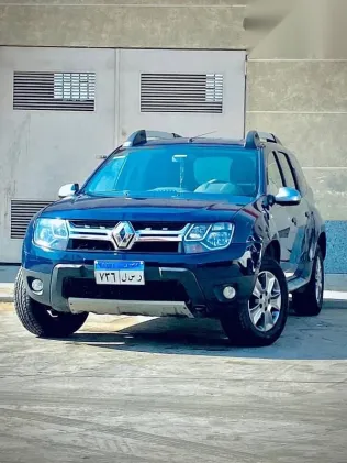 رينو داستر 2018 أزرق غامق مستعملة للبيع