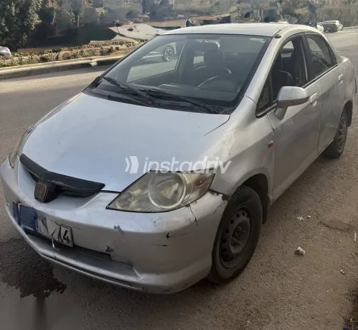 هوندا سيتى 2005 فضي مستعملة للبيع - 1