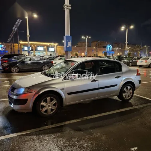 Renault Megane 2005 Silver Used for Sale - 1