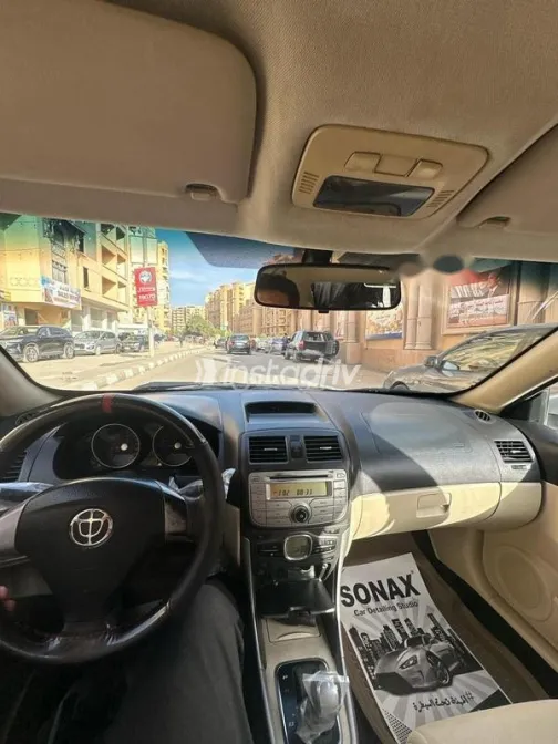 بريليانس FSV 2013 فضي مستعملة للبيع - 2