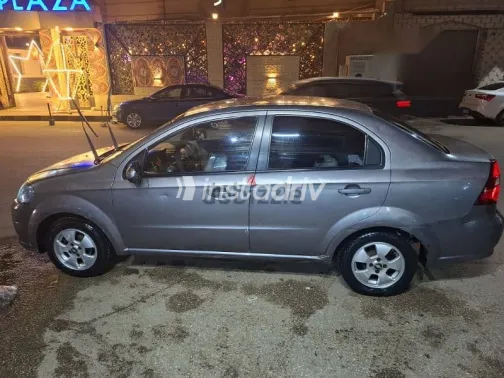 Chevrolet Aveo 2012 Gray Used for Sale - 4
