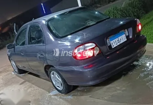 Kia Sephia 1999 Gray Used for Sale - 1