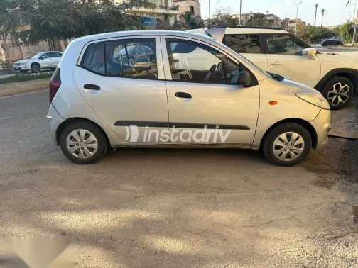 هيونداي I10 2014 فضي مستعملة للبيع - 5