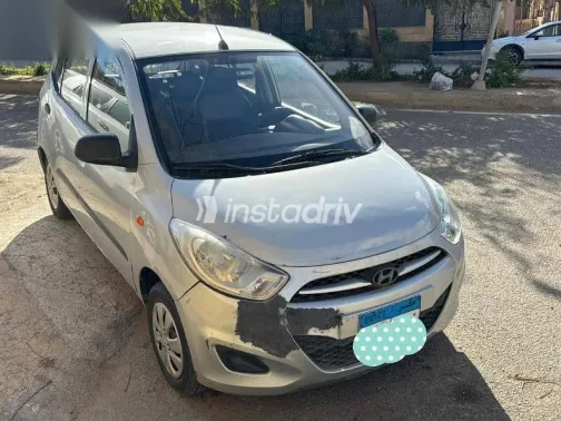 هيونداي I10 2014 فضي مستعملة للبيع - 7