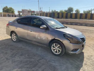 نيسان صنى 2018 أبيض مستعملة للبيع