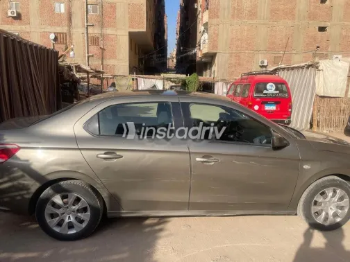 Peugeot 301 2014 Gold Used for Sale - 5