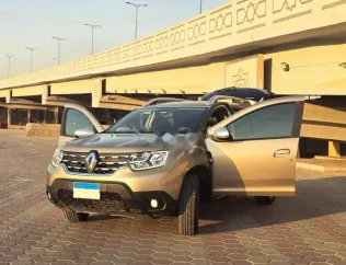 رينو داستر 2019 أبيض مستعملة للبيع