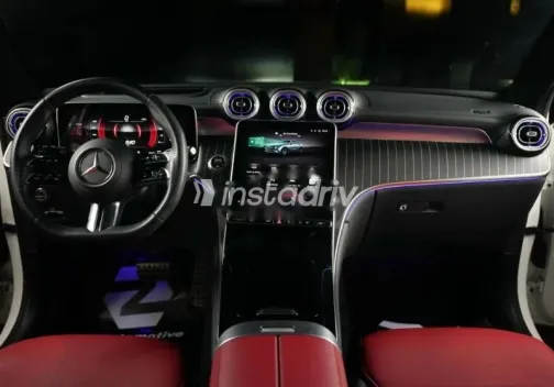 مرسيدس GLC 200 2024 أسود مستعملة للبيع - 4