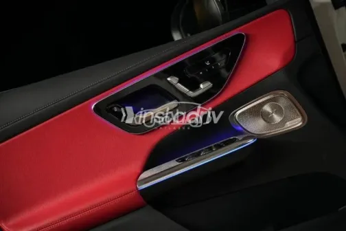 مرسيدس GLC 200 2024 أسود مستعملة للبيع - 5