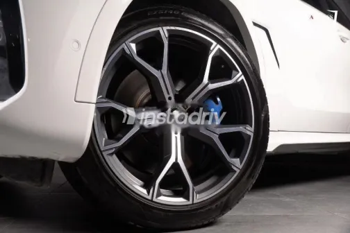 بي ام دبليو X6 2021 أبيض مستعملة للبيع - 5