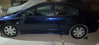 هوندا سيفك 2009 أبيض مستعملة للبيع