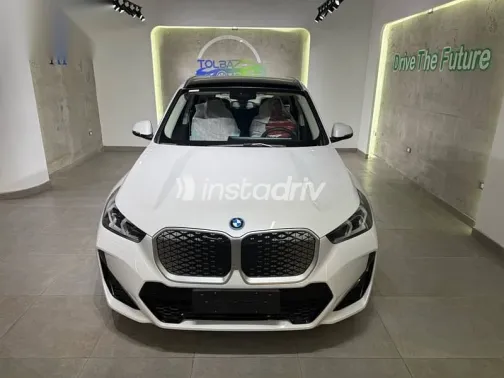 بي ام دبليو اى اكس 1 2026 أبيض جديدة للبيع - 9