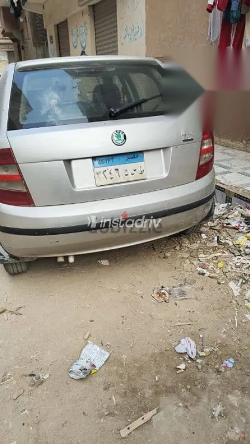 سكودا فابيا 2002 فضي مستعملة للبيع - 3