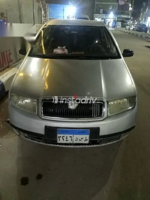 سكودا فابيا 2002 فضي مستعملة للبيع - 5